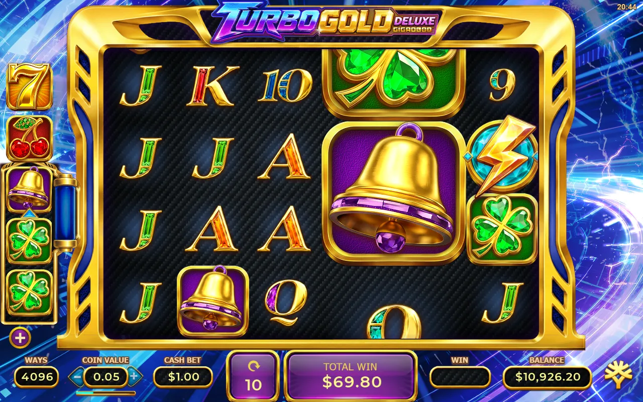 Turbo Gold Deluxe free spins with the lightning Upgrade symbol on reel 6 and the upgrade ladder on the left