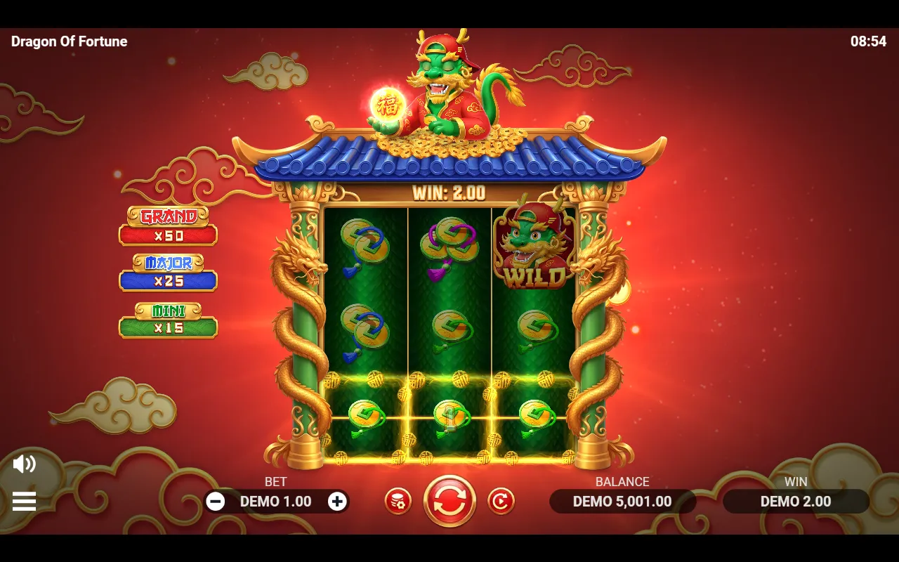 Dragon of Fortune 3x3 grid with two single-coin lines winning, the bottom row and a diagonal finished by a Wild on reel three